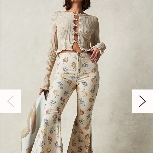 NWOT Free  People We The Free Float On Checkered Flared Jeans - Picture 2 of 12